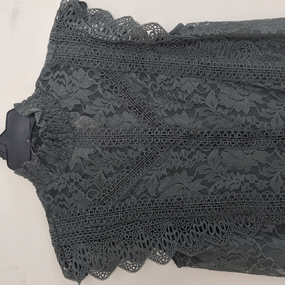 NWTs Cable & Guage Lace Top size S/P - Picture 4 of 10